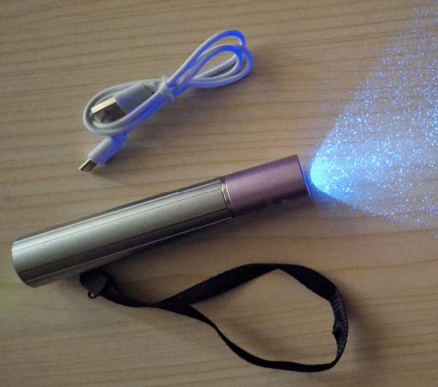 UN Light with Rechargeable Battery